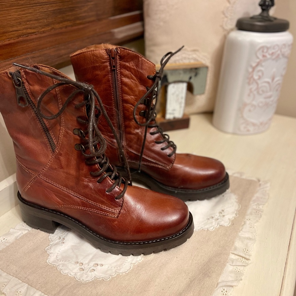 Leather boots